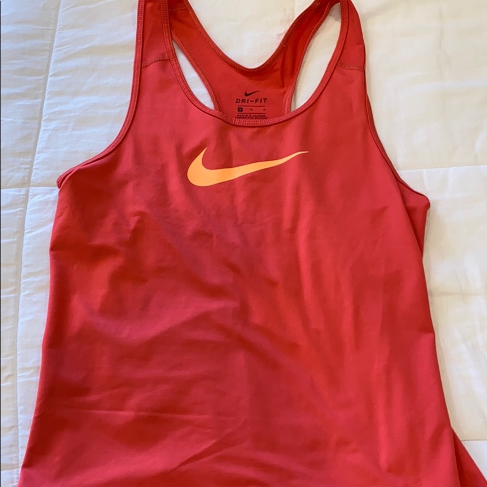 Nike dry fit workout top
